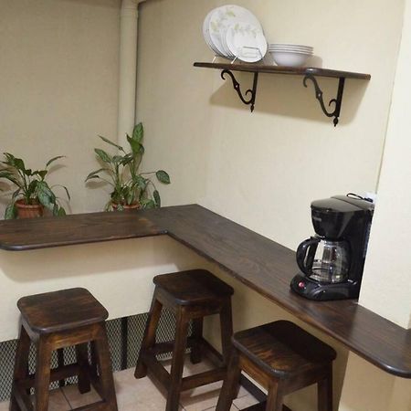 #5 Private Room Close To Airport Alajuela Ngoại thất bức ảnh