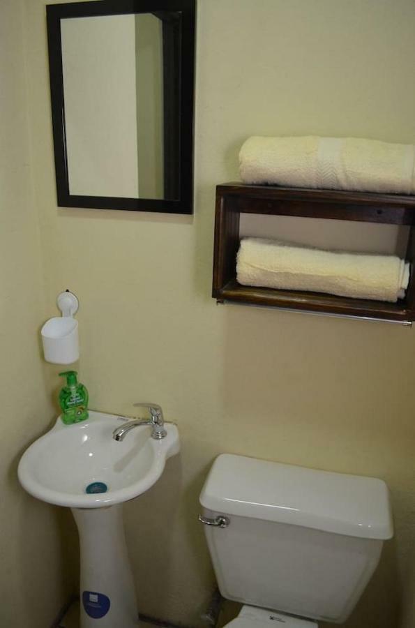#5 Private Room Close To Airport Alajuela Ngoại thất bức ảnh